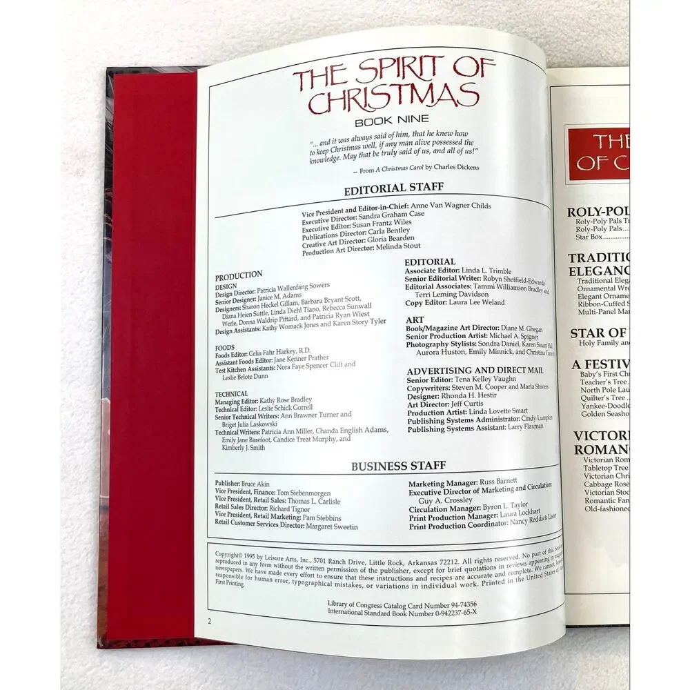 The Spirit of Christmas Book 10 Leisure Arts Holiday Craft ISBN 094223765X Vtg.